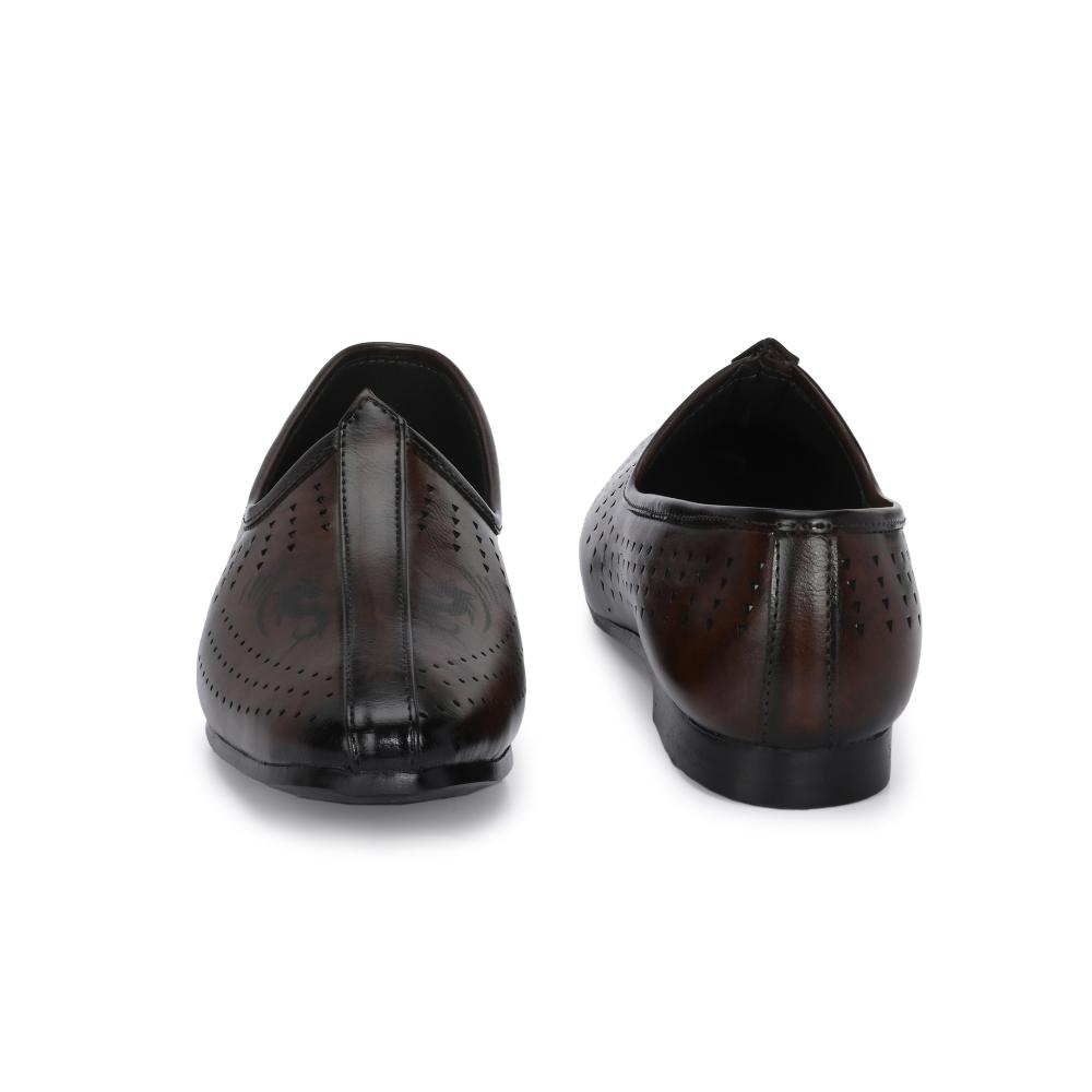 Vellinto VINTAGE Cool Rajasthani Jutis For Men Mojaris For Men Nagra For Men