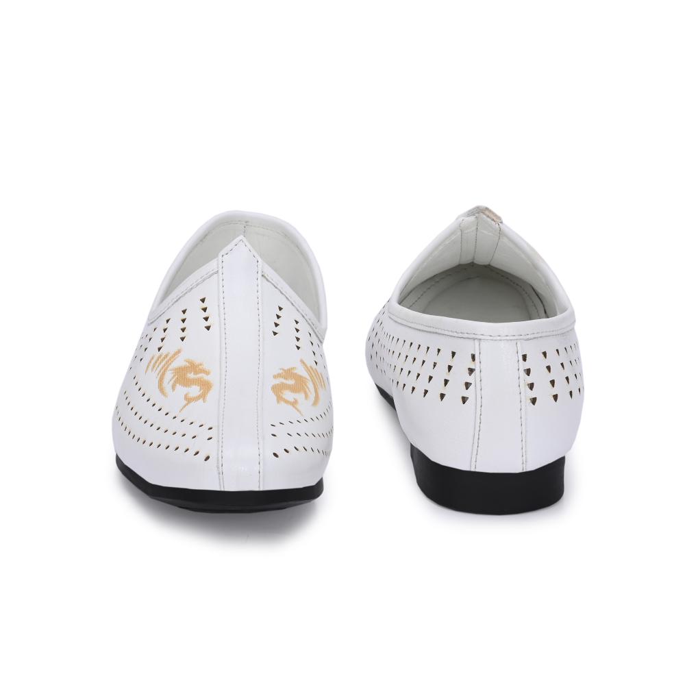 Vellinto VINTAGE Cool Rajasthani Jutis For Men Mojaris For Men Nagra For Men
