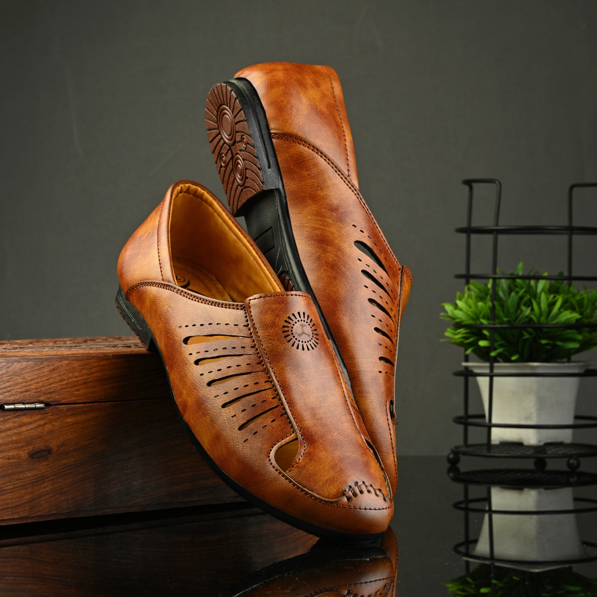 Vellinto SUNSHINE Casual Kolhapuri