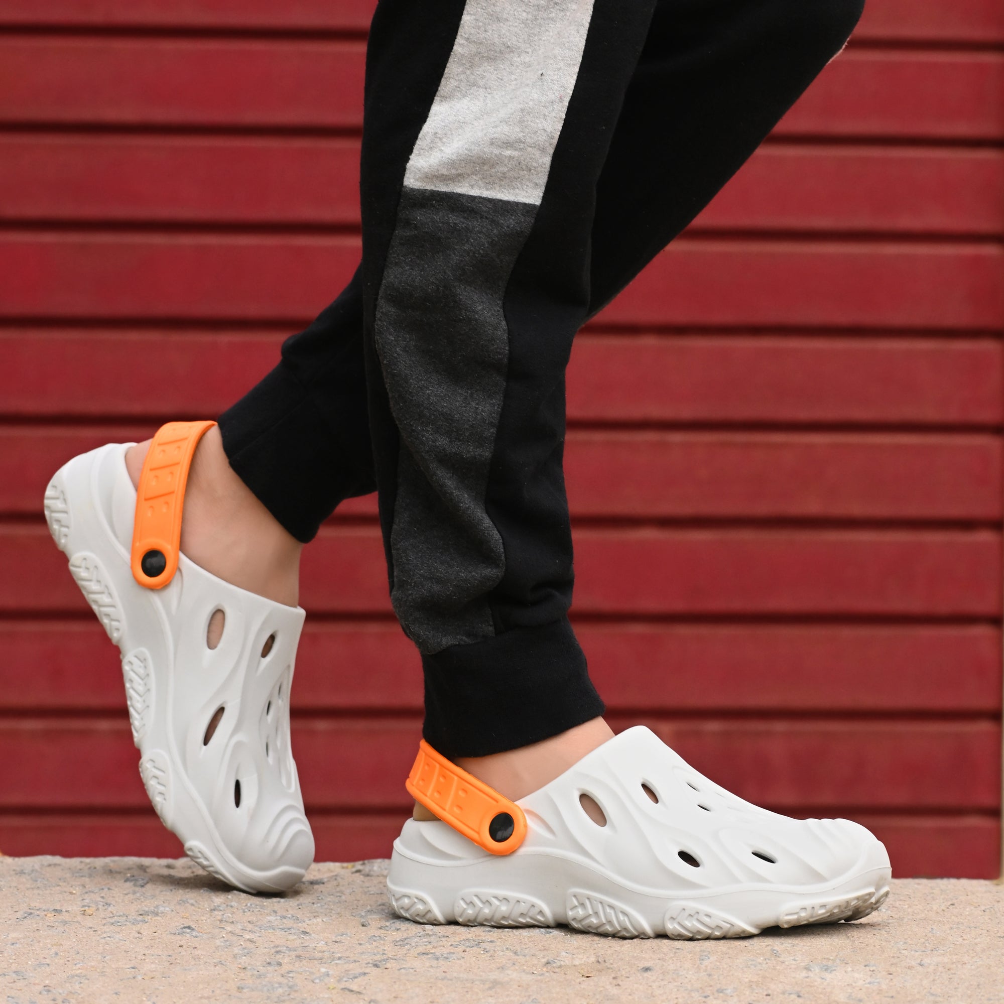 Vellinto WAVERIDE Men's EVA Clogs Sandal ll Daily-Use Waterproof Clogs For Men