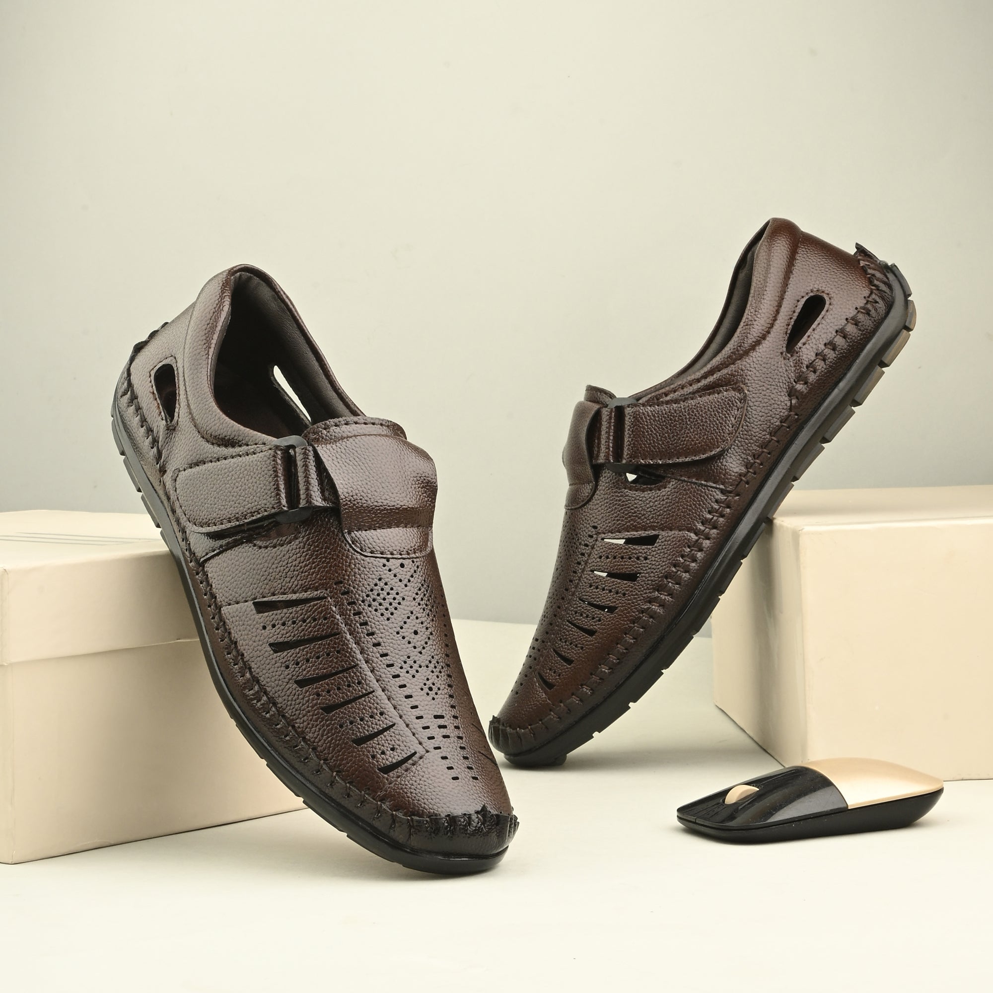 Vellinto GREYHOUND Ethnic Roman sandal II Synthetic Leather Sandals For Men