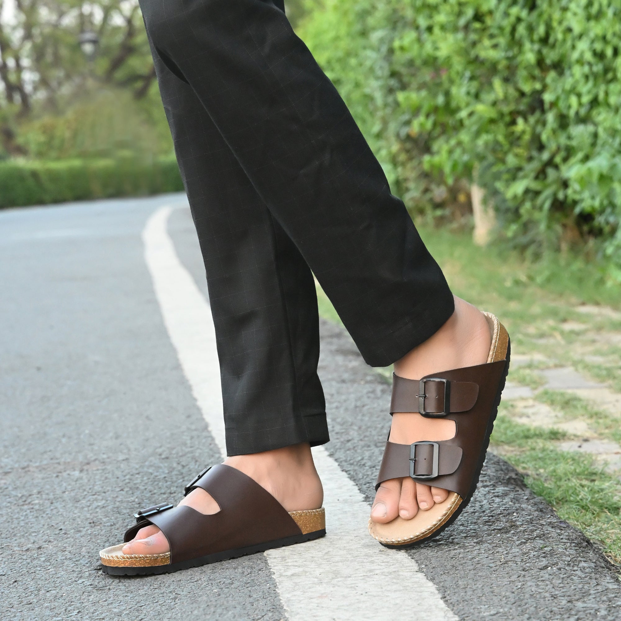 Vellinto ARIZONA Comfortable Slide Sandal/Slipper ll Men's Double Buckle Slipper style Slip-On Sandals, Arch Support, Casual Summer Footwear For Men