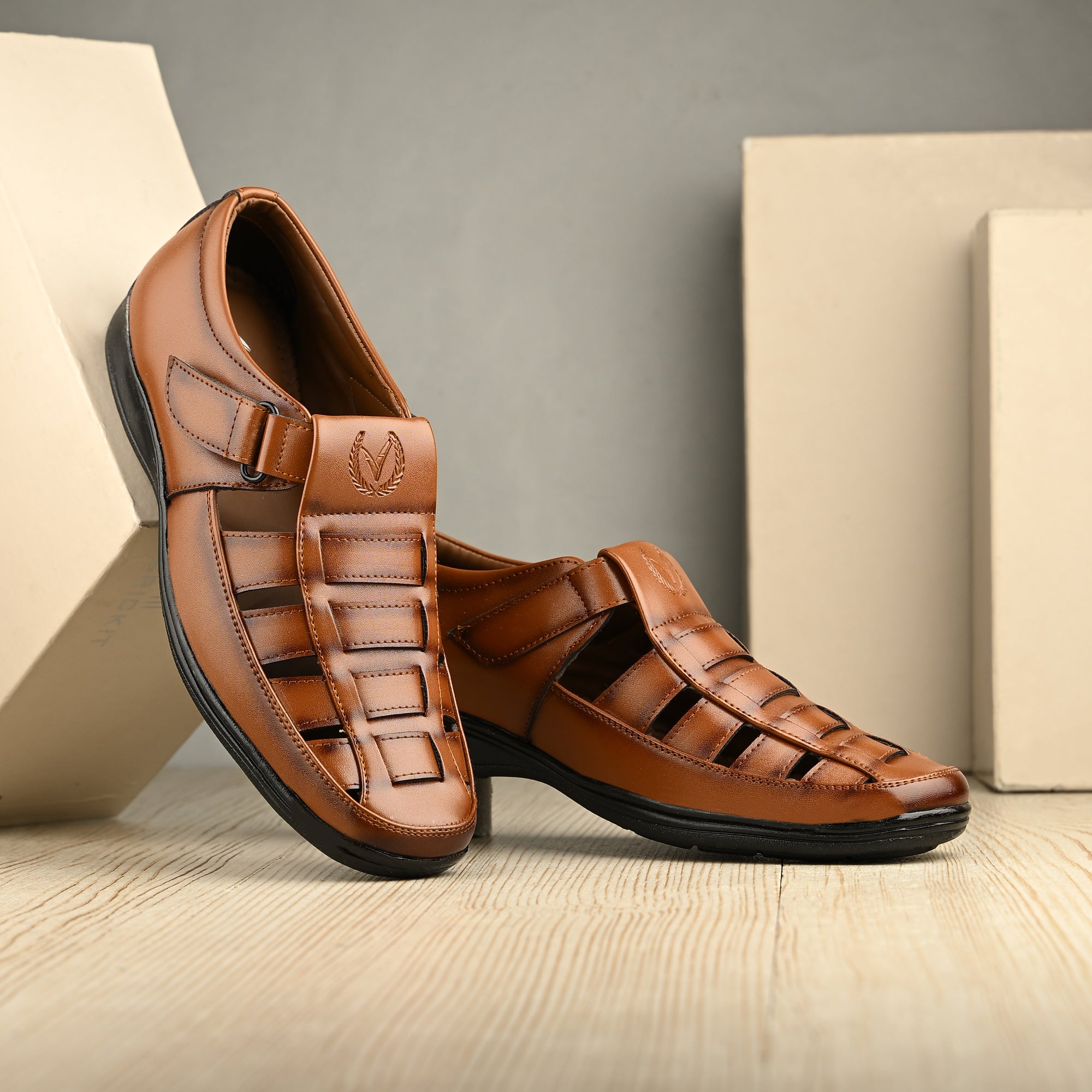Vellinto Men Sandals