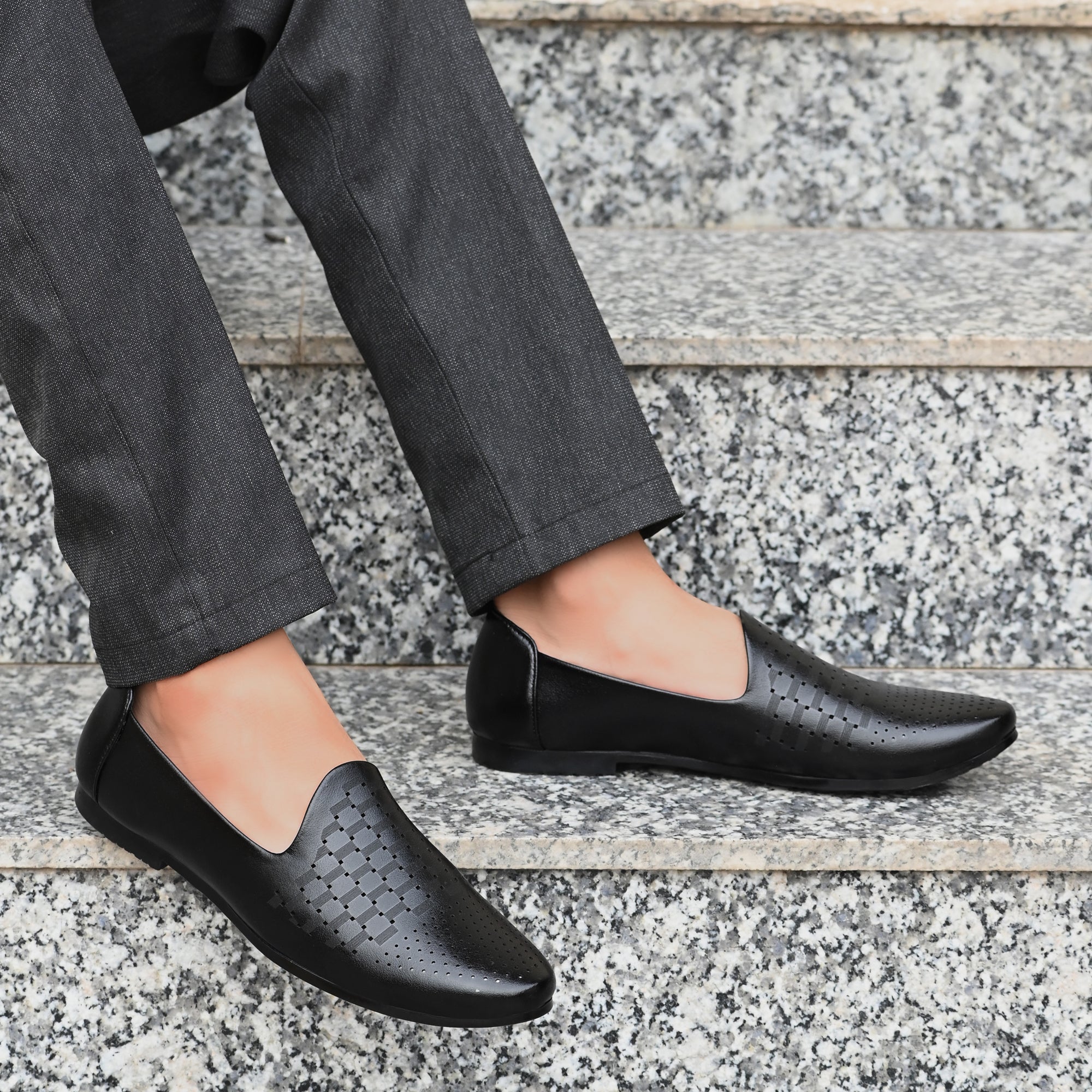 Cool MEWAR Rajasthani Jutis For Men Mojaris For Men Nagra For Men